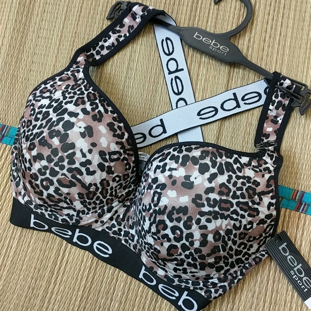 Bebe sport gentle lift plus bra leopard